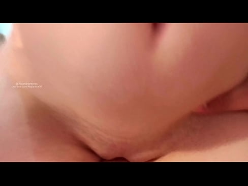 ❤️ Sover på min søsters værelse, og det var sådan jeg vågnede op ❌ Porn video at da.teencumpot.ru