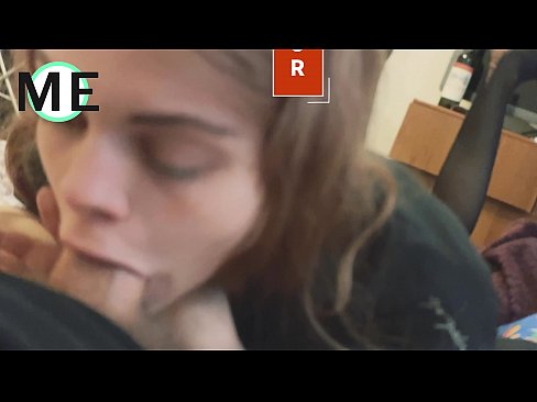 ❤️ Halspik, flåede strømpebukser og flåede hæle dejligt at møde ❌ Porn video at da.teencumpot.ru