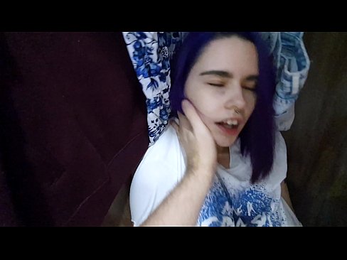 ❤️ Fandt min søster i skabet og hjalp hende med at komme ❌ Porn video at da.teencumpot.ru